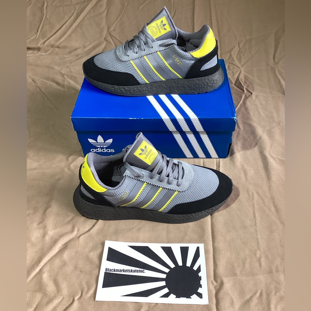 Size? x Adidas I-5923 'Manchester Showers' UK Exclusive B75811 Men's Size 10.5